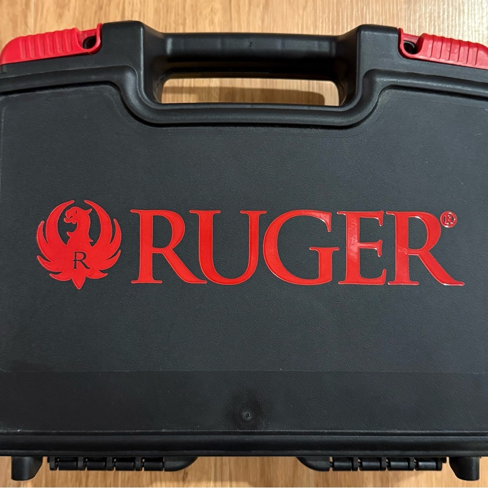 Genuine Ruger Standard Mark IV Hard Pistol Case 5-1/2” NEW